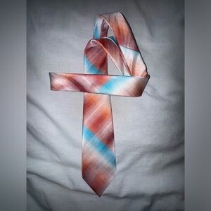 JF J.Ferrar Vibrant Striped Tie in Red and Blue